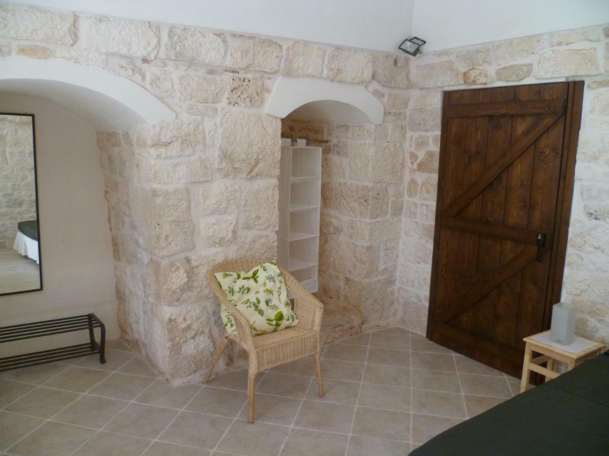 Il Giardino Di Viola Bed & Breakfast Челие Месапика Екстериор снимка