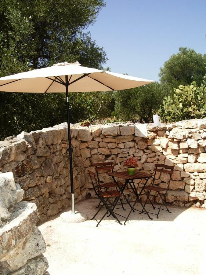 Il Giardino Di Viola Bed & Breakfast Челие Месапика Екстериор снимка